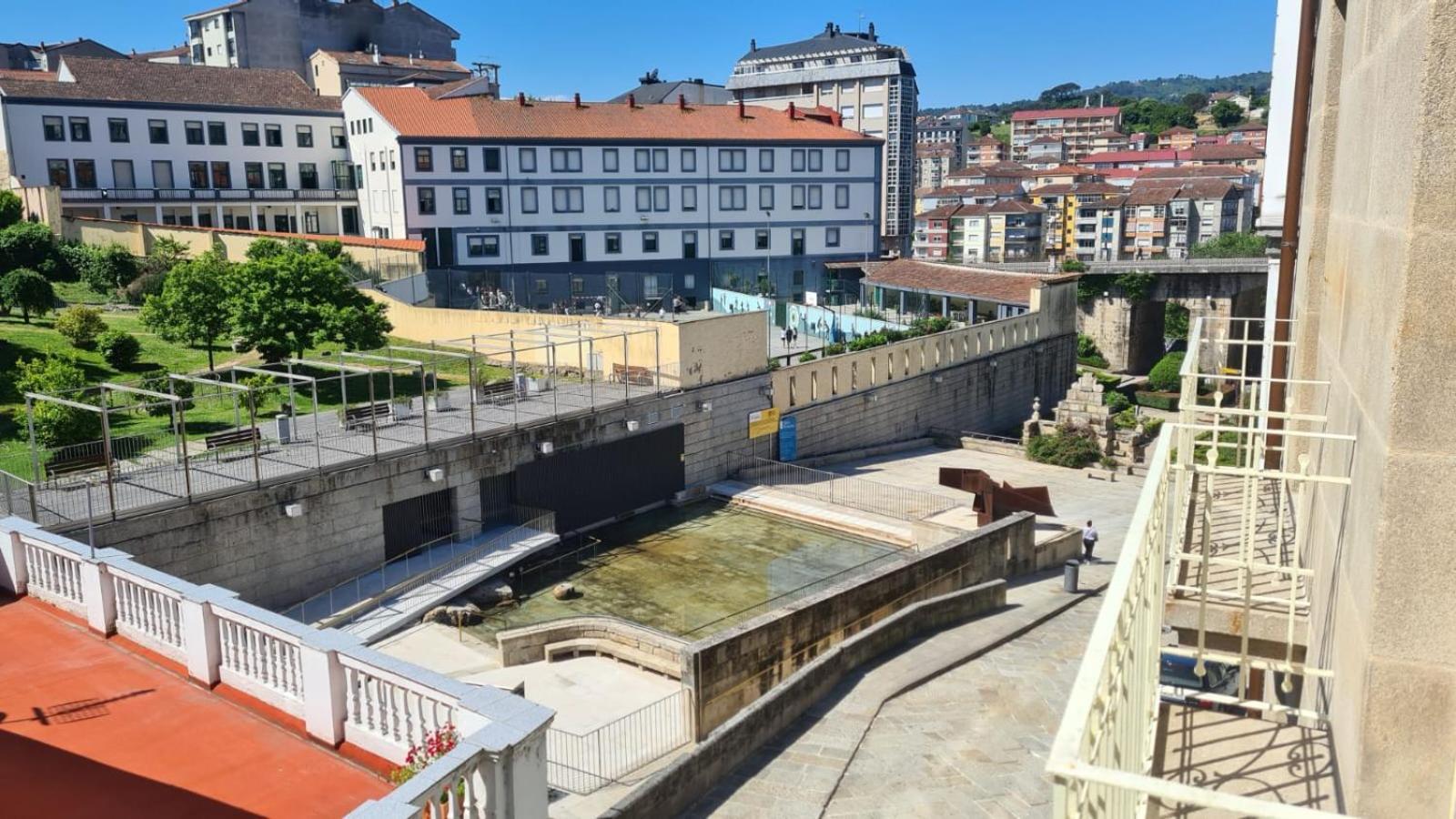 Apartamentos Turisticos As Burgas 6 By Bossh Hotels Ourense Extérieur photo